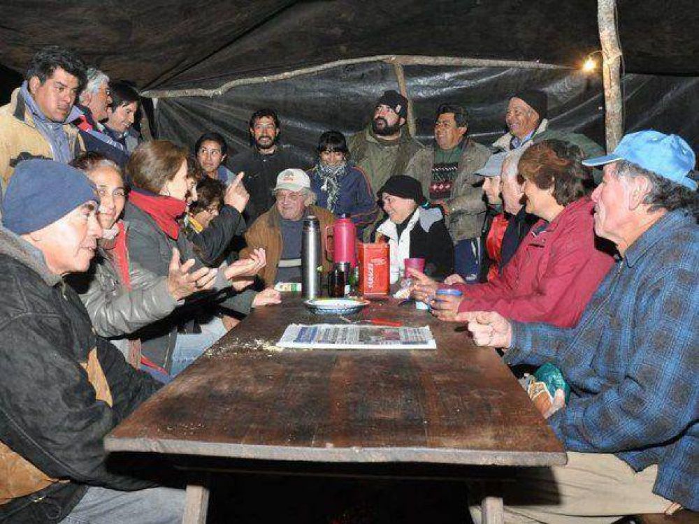Piden investigar la relaci�n entre la firma Austin y los Urtubey
