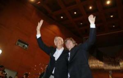 Boudou viene a inaugurar dos edificios educativos