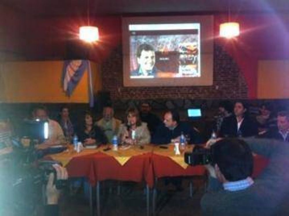 Visita del Frente Renovador a San Francisco de Bellocq