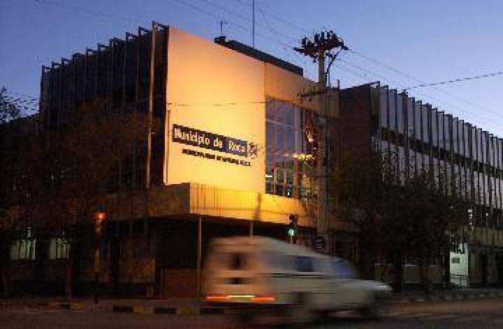 Roca: un funcionario acos� y pagar� el municipio