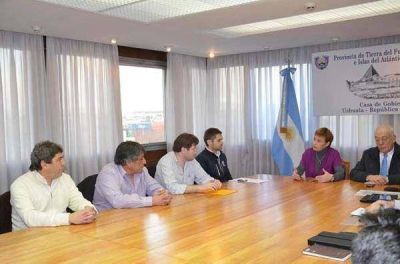 Gobierno cancelar�a deudas con Ushuaia por 30 millones de pesos