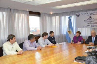 Tierra del Fuego ingresar� al programa �M�s Cerca: M�s Municipio, Mejor Pa�s, M�s Patria"