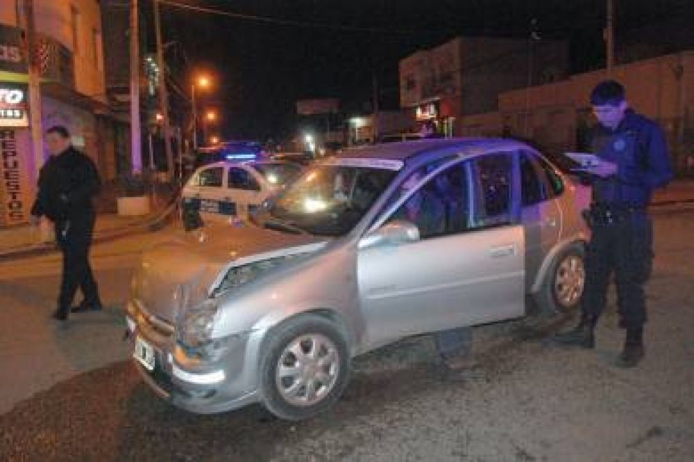 Ni�o de 8 a�os lesionado tras colisi�n vehicular en Alem y Ameghino