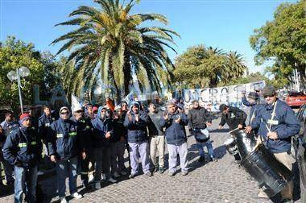 UOCRA volvi� a marchar por un conflicto laboral