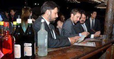 Clausuraron fiesta ilegal con 700 menores