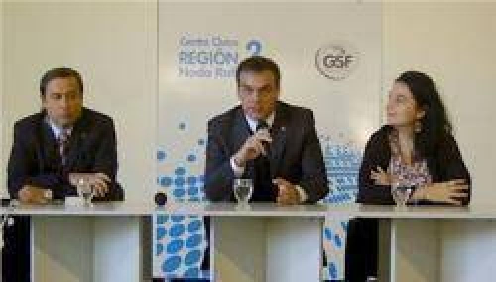 Avanza el traspaso de tr�mites no penales 