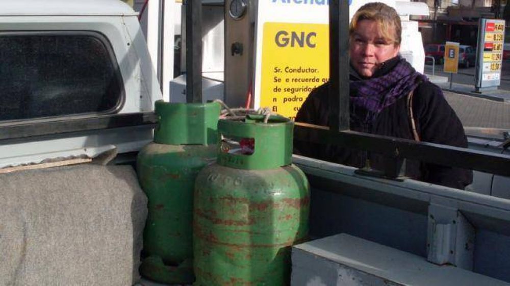 El fr�o complica m�s por la falta de gas y cortes de luz