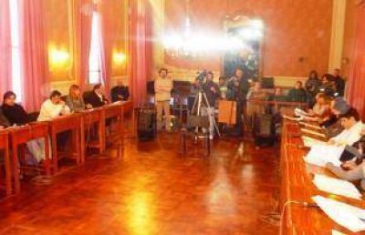 El viernes habr� sesi�n extraordinaria
