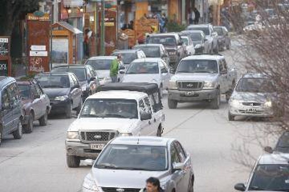 Hoteleros se oponen al estacionamiento medido