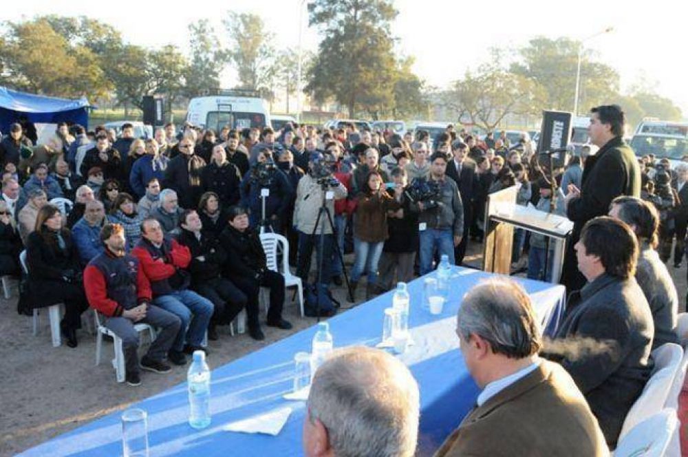 El Gobernador convoc� a trabajar en conjunto por las obras para Resistencia