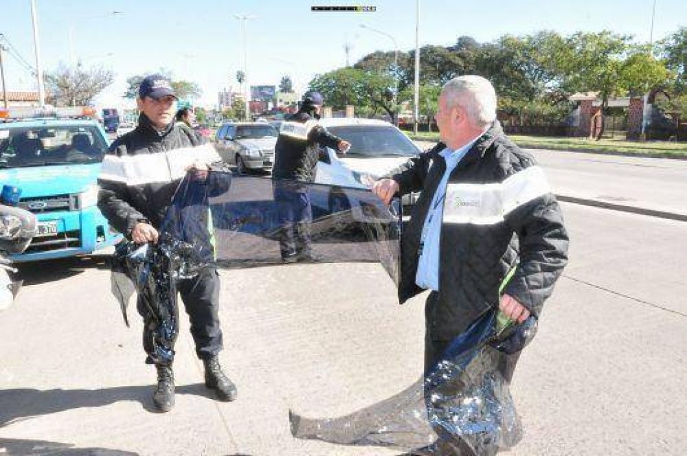 Intensifican operativos contra el polarizado en veh�culos
