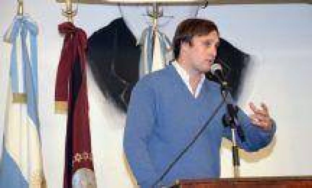 Guillermo L�pez Mirau present� el voto electr�nico en el Partido Justicialista de Salta