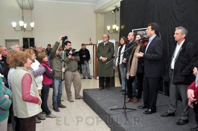Massa inaugur� un Maternal, estuvo en el PIO y en Pueblo Nuevo