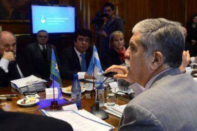 Con obras, De Vido se suma a la campa�a