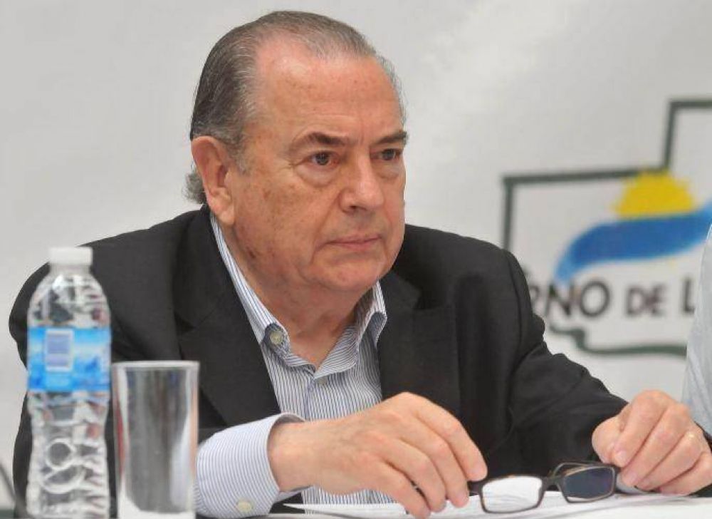 Jorge envi� proyecto para el pase de contratados