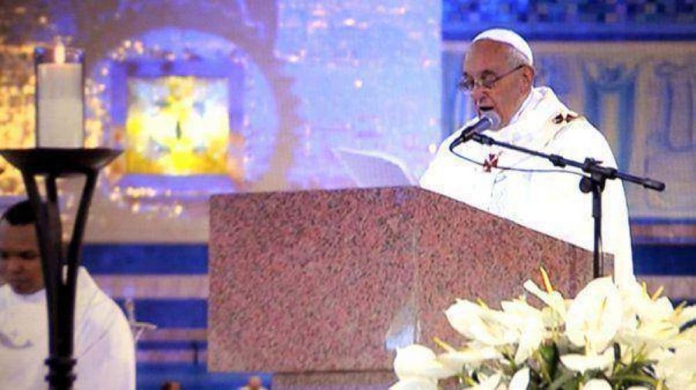 El Papa alent� a los j�venes a "construir un mundo mejor"