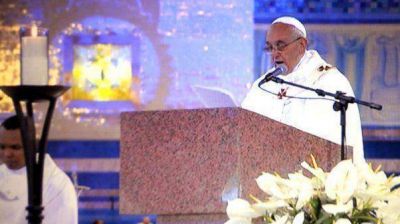 El Papa alent� a los j�venes a "construir un mundo mejor"