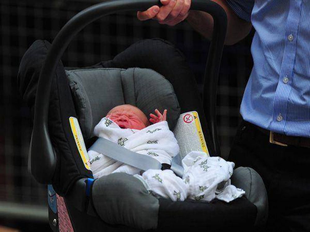 Inglaterra: el beb� real ya tiene nombre