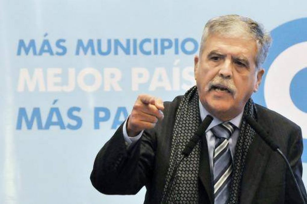 De Vido: "Hemos batido r�cords de consumo en gas y electricidad"