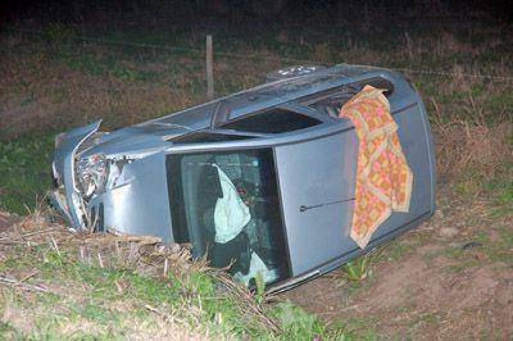 Volc� un auto en la ruta nacional N� 188: no hubo heridos de consideraci�n
