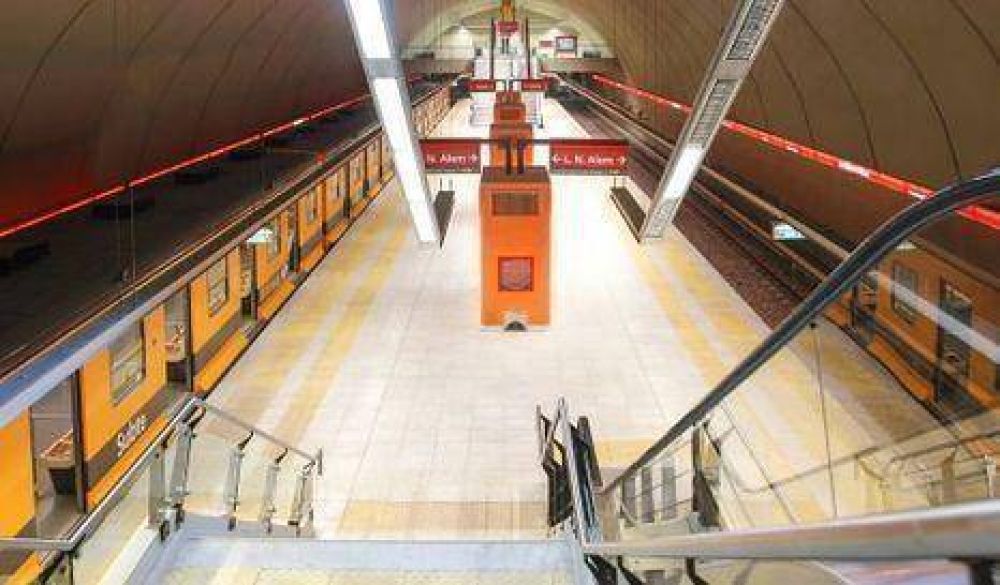M�s cruces por las estaciones nuevas de la l�nea B del subte