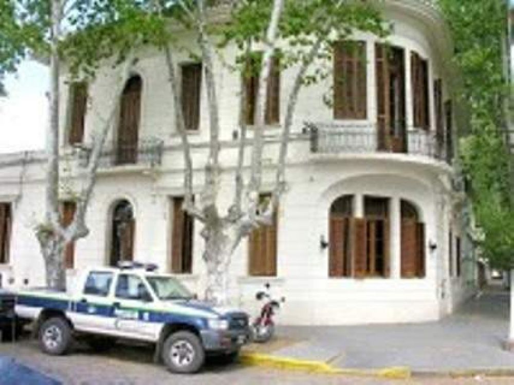 Tres j�venes aprehendidos al intentar robar en una vivienda