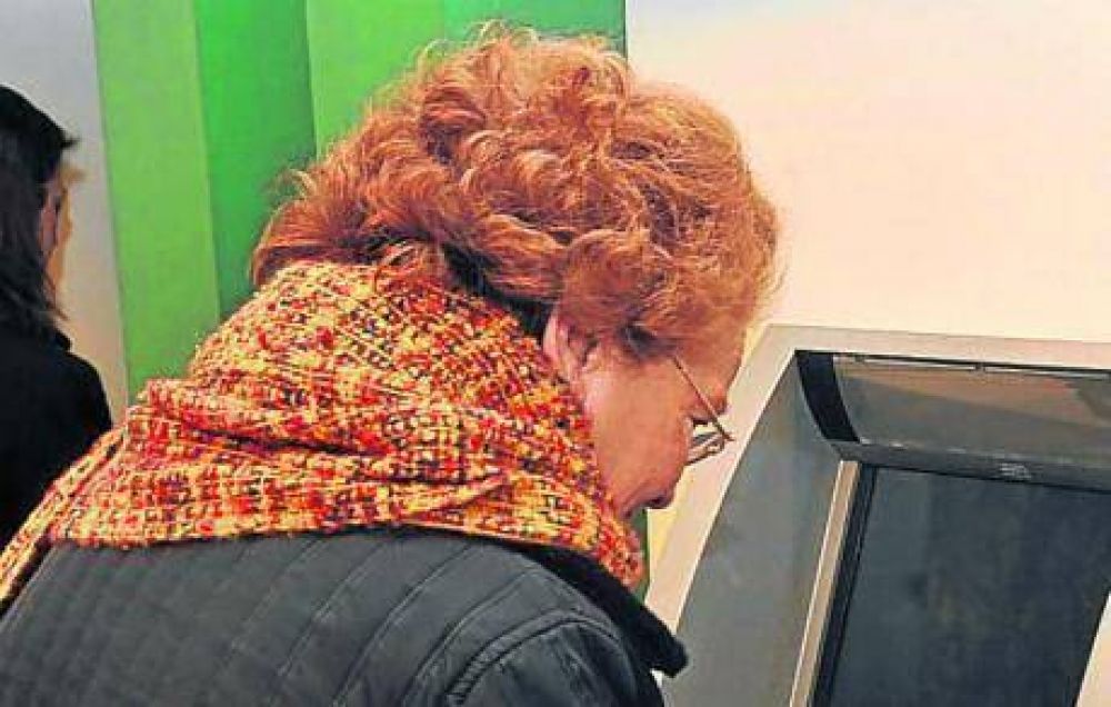El haber m�nimo de la jubilaci�n provincial sube a $ 2.500