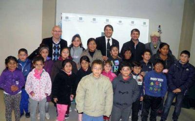 La Fundaci�n Creciendo en Pilar ya revis� la vista de 5 mil chicos de escuelas p�blicas