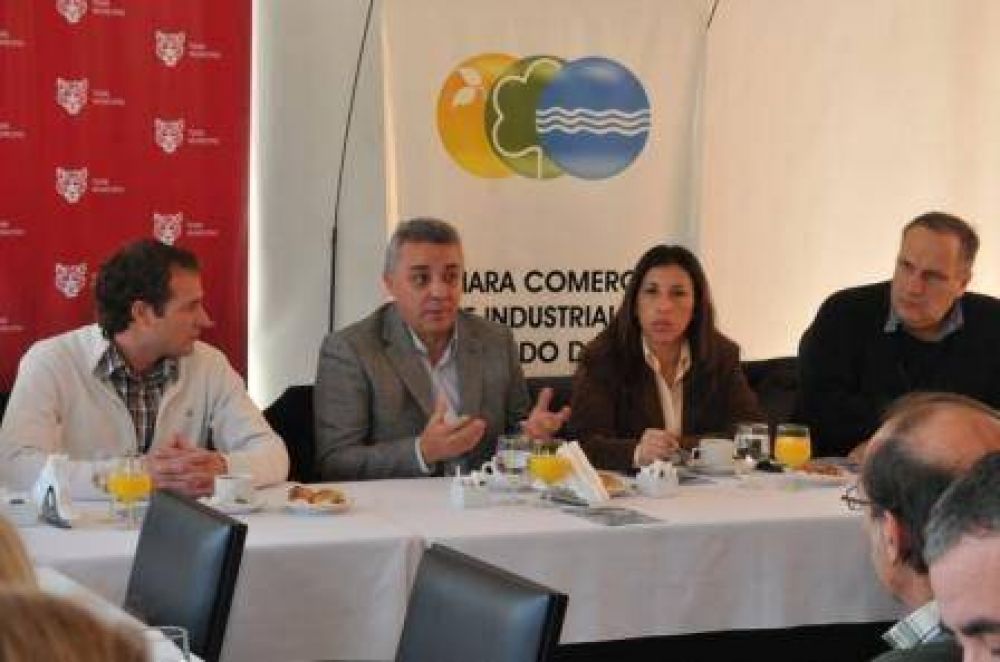 Jornada de trabajo de las C�maras de Comercio de Tigre 