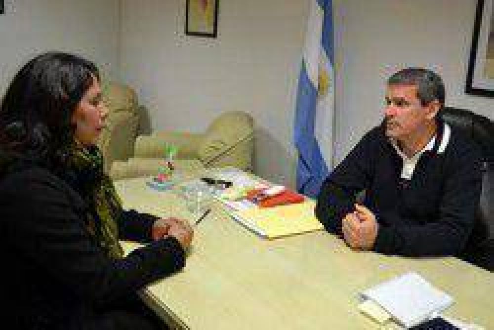 Repudio del Defensor del Pueblo al caso de censura de Los Frentones