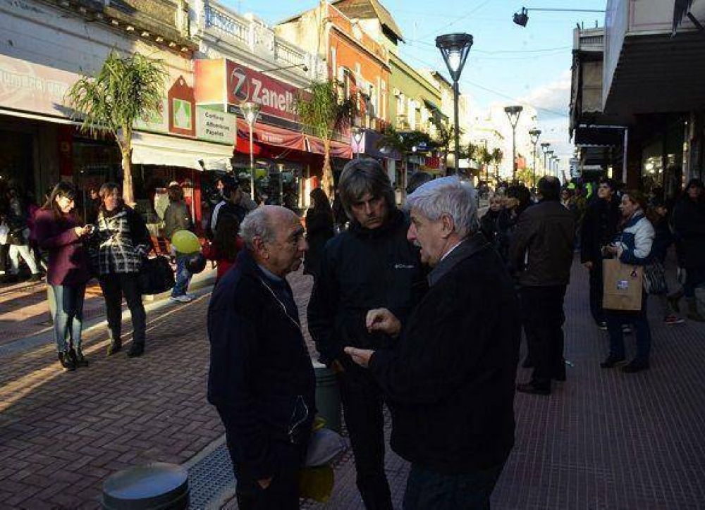Extienden la calle Constituci�n  