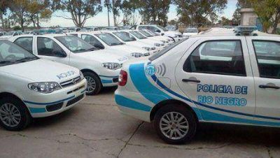 Luego de cr�ticas, entregar�n nuevos veh�culos policiales