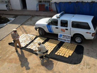 Prefectura secuestr� 500 kilos de marihuana en taller
