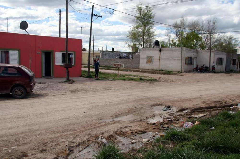 Barrio Nicol�s Avellaneda: har�n obras de entoscado y colocar�n un sem�foro