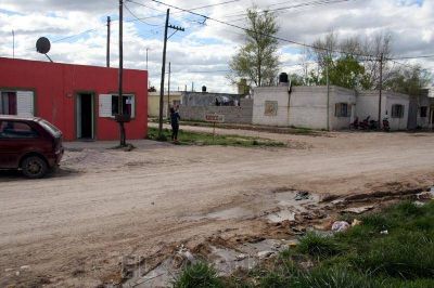 Barrio Nicol�s Avellaneda: har�n obras de entoscado y colocar�n un sem�foro
