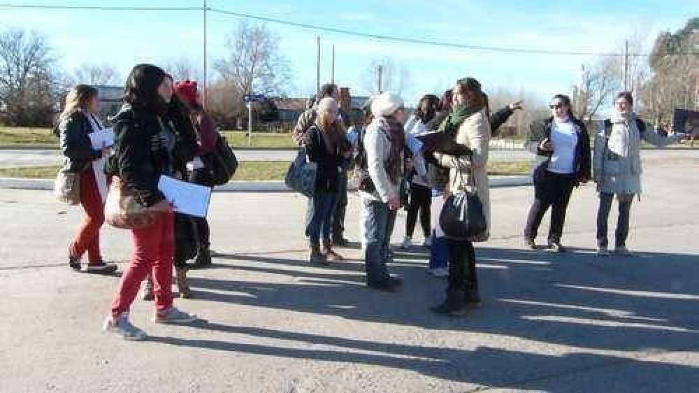LOS CANDIDATOS DEL FRENTE RENOVADOR VISITARON CHILLAR Y EL BARRIO DEL CARMEN