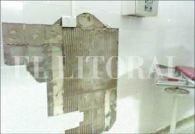 Siguen cerrados cuatro quir�fanos del Hospital Iturraspe