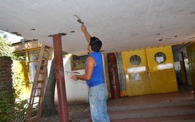 Aunque faltan terminar obras, reinician las clases en todas las escuelas
