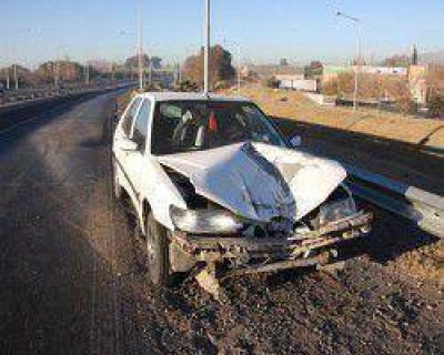 Chocan camioneta y un auto y producen un choque en cadena de siete veh�culos