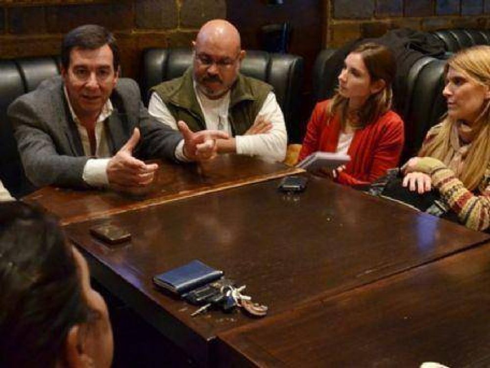 �Fito� Aguirre, sobre las pol�ticas de ni�ez del municipio: �Hay temas m�s marketineros que los chicos en la calle�