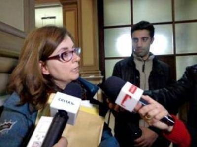 Adriana Etcheto replic� sobre el supuesto faltante de cuadros