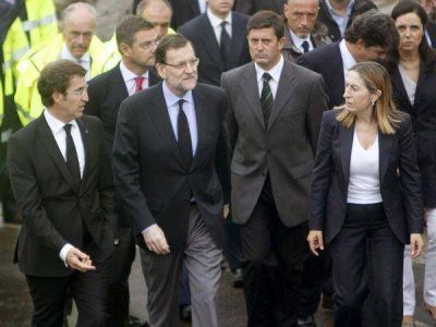 Rajoy, en el lugar de la tragedia: "No vamos a dejar solos a los familiares"