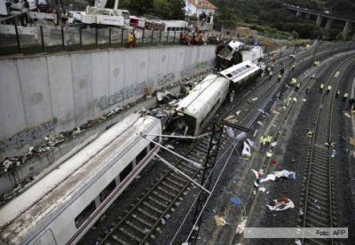 Son 78 los muertos y 143 los heridos por el accidente de tren en Galicia