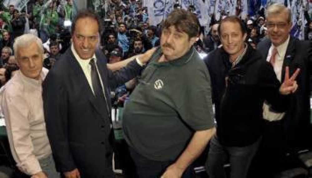 Cal� critic� a la Corte y reclam� defender "el modelo sindical"