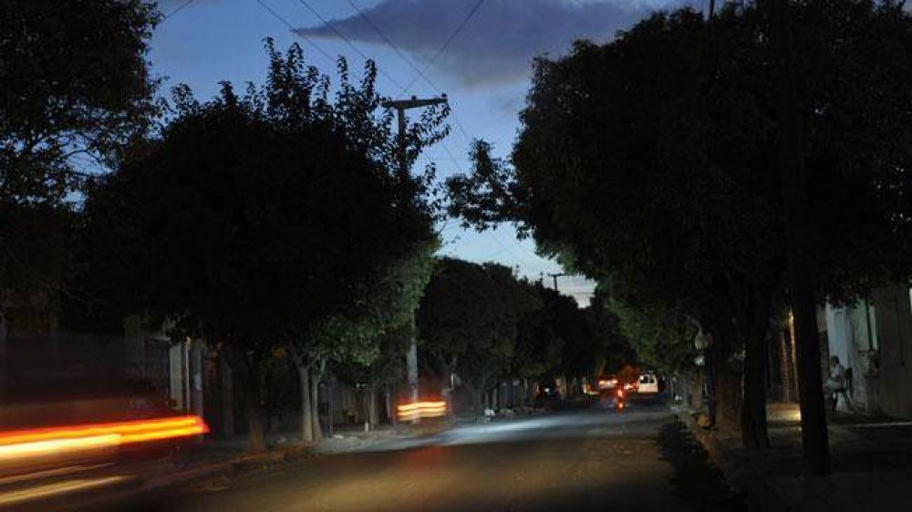 Algunos barrios de C�rdoba siguen sin luz