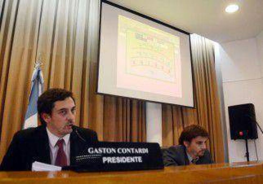 Quiroga, con presupuesto para cinco meses 