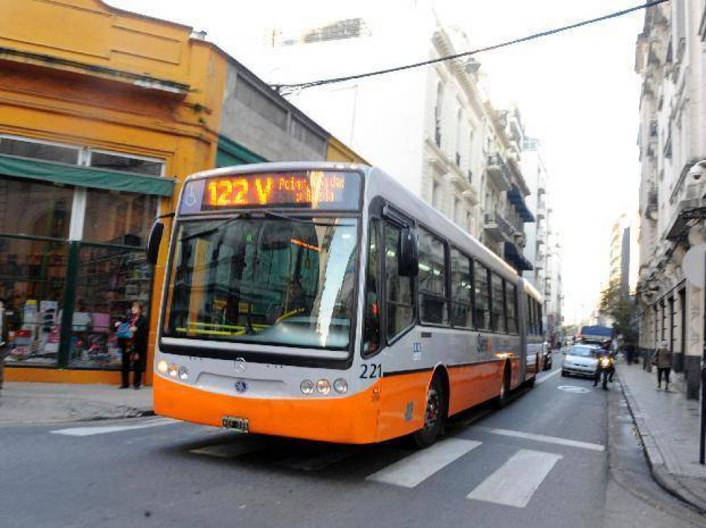 Las frecuencias de los �mnibus siguen siendo blanco de los cuestionamientos