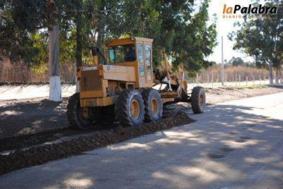 Comenz� el arreglo de calles de ripio afectadas por la lluvia