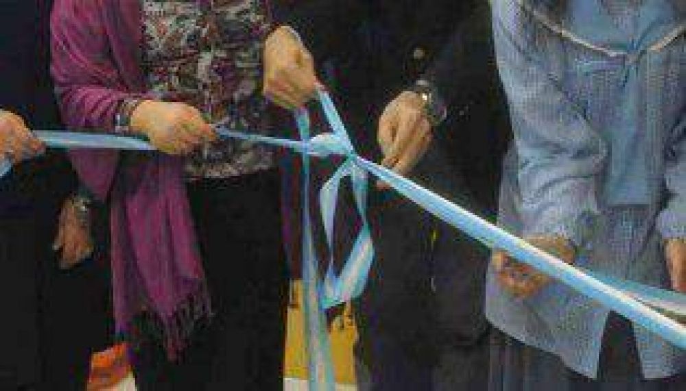 Marat�n de inauguraciones antes de las PASO