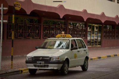 Los taxis llevar�n su �bajada de bandera� a 10 pesos en agosto